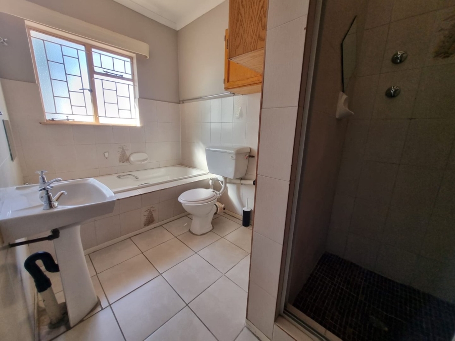 2 Bedroom Property for Sale in Navalsig Free State